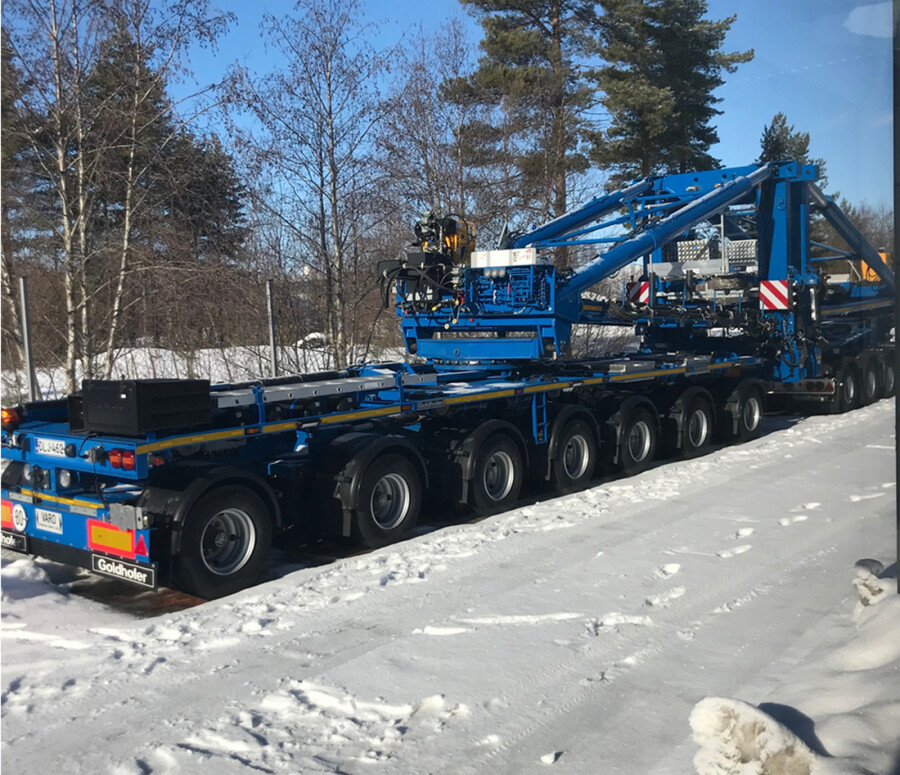 HAVATOR; Volvo FH5 Globetrotter 8x4 mit 7-achs Nooteboom Windmill